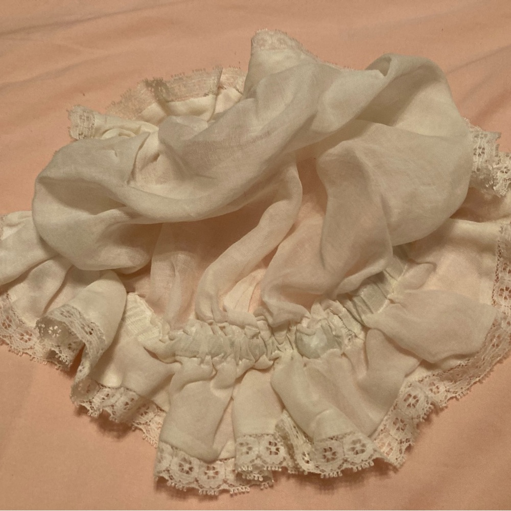 Vintage White Lace Trimmed Hat Cap Costume Accessory One Size Fits Most Children